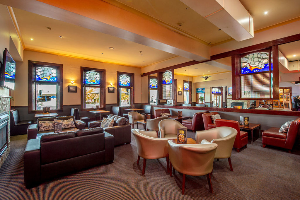 portside-tavern-bar-3